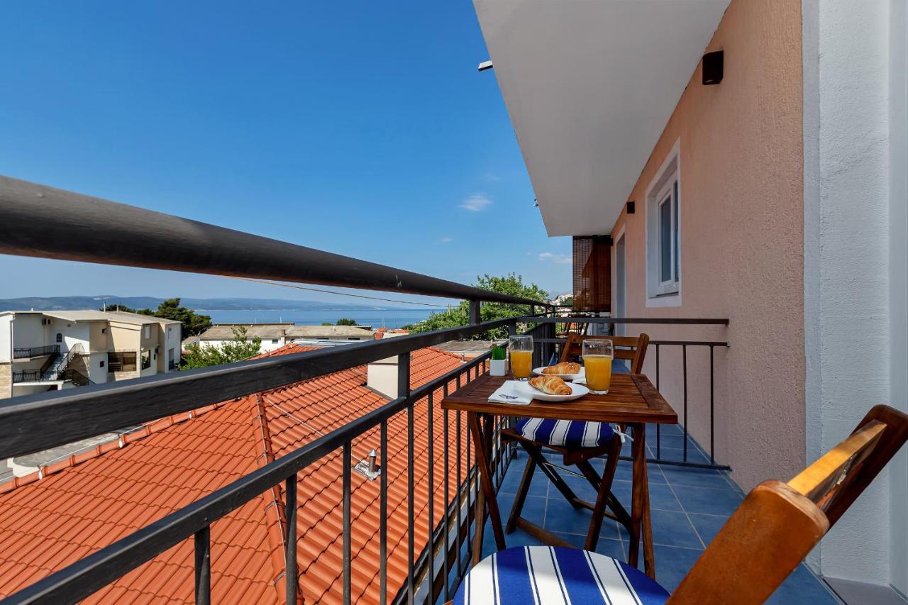 Apartments Rose Baška Voda Екстериор снимка