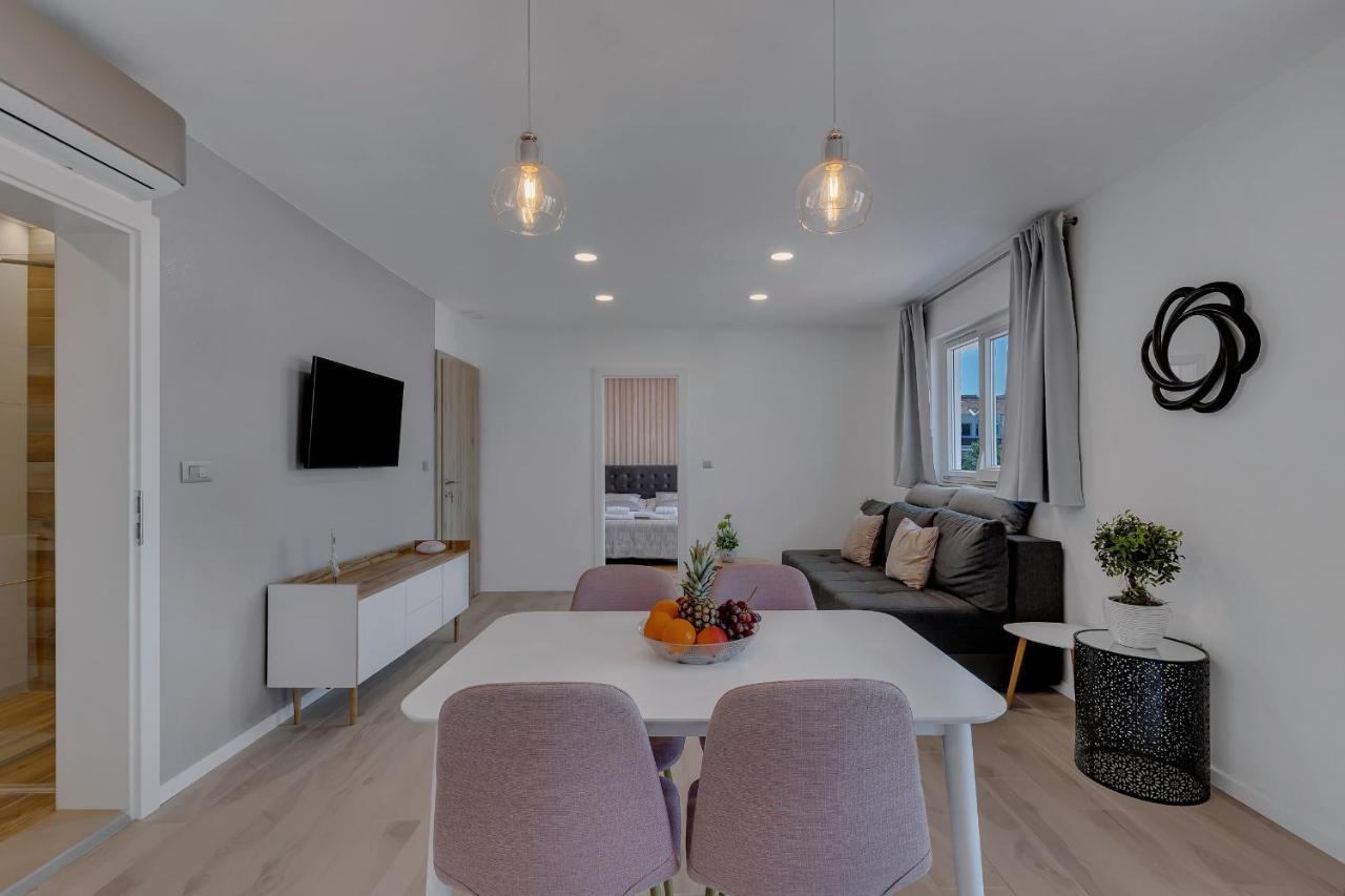Apartments Rose Baška Voda Екстериор снимка