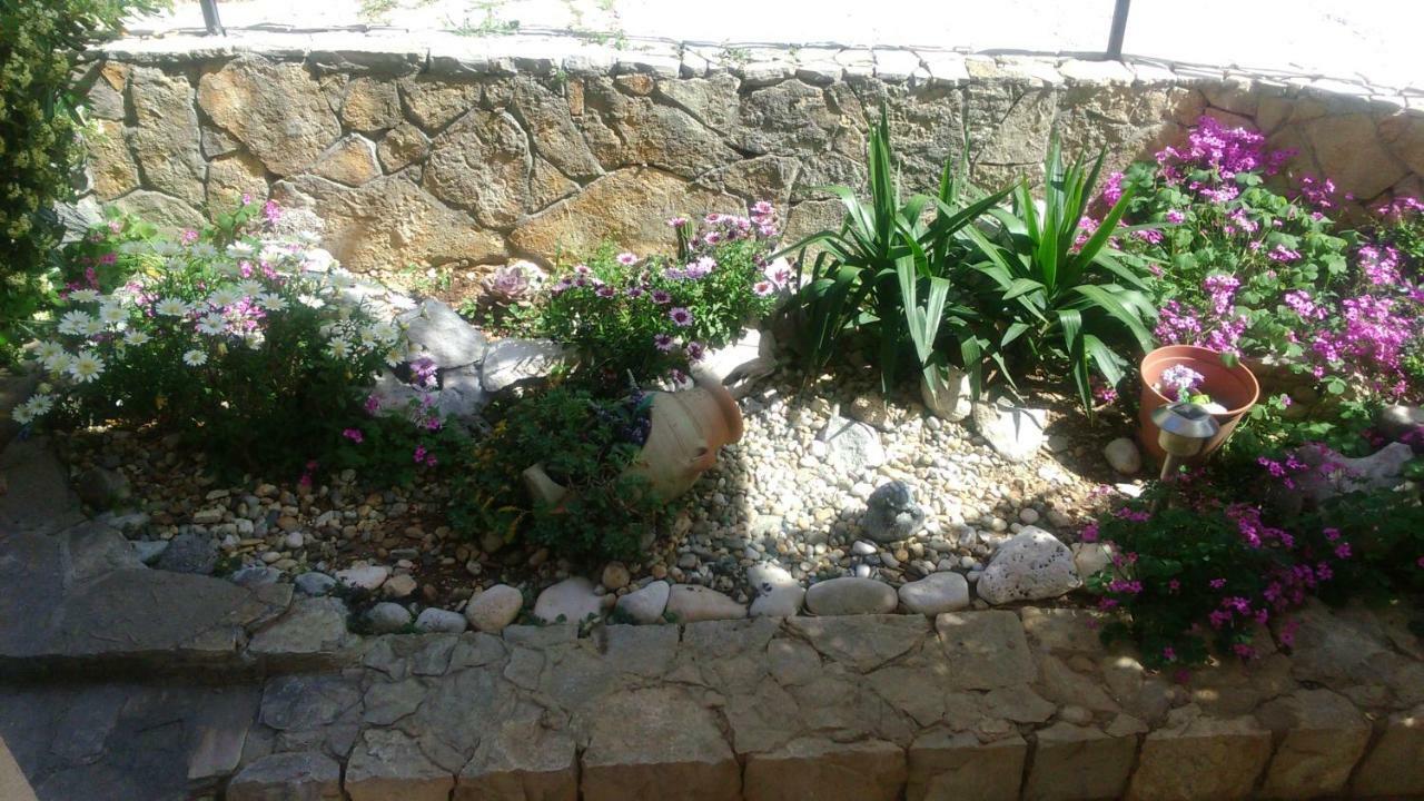 Apartments Rose Baška Voda Екстериор снимка